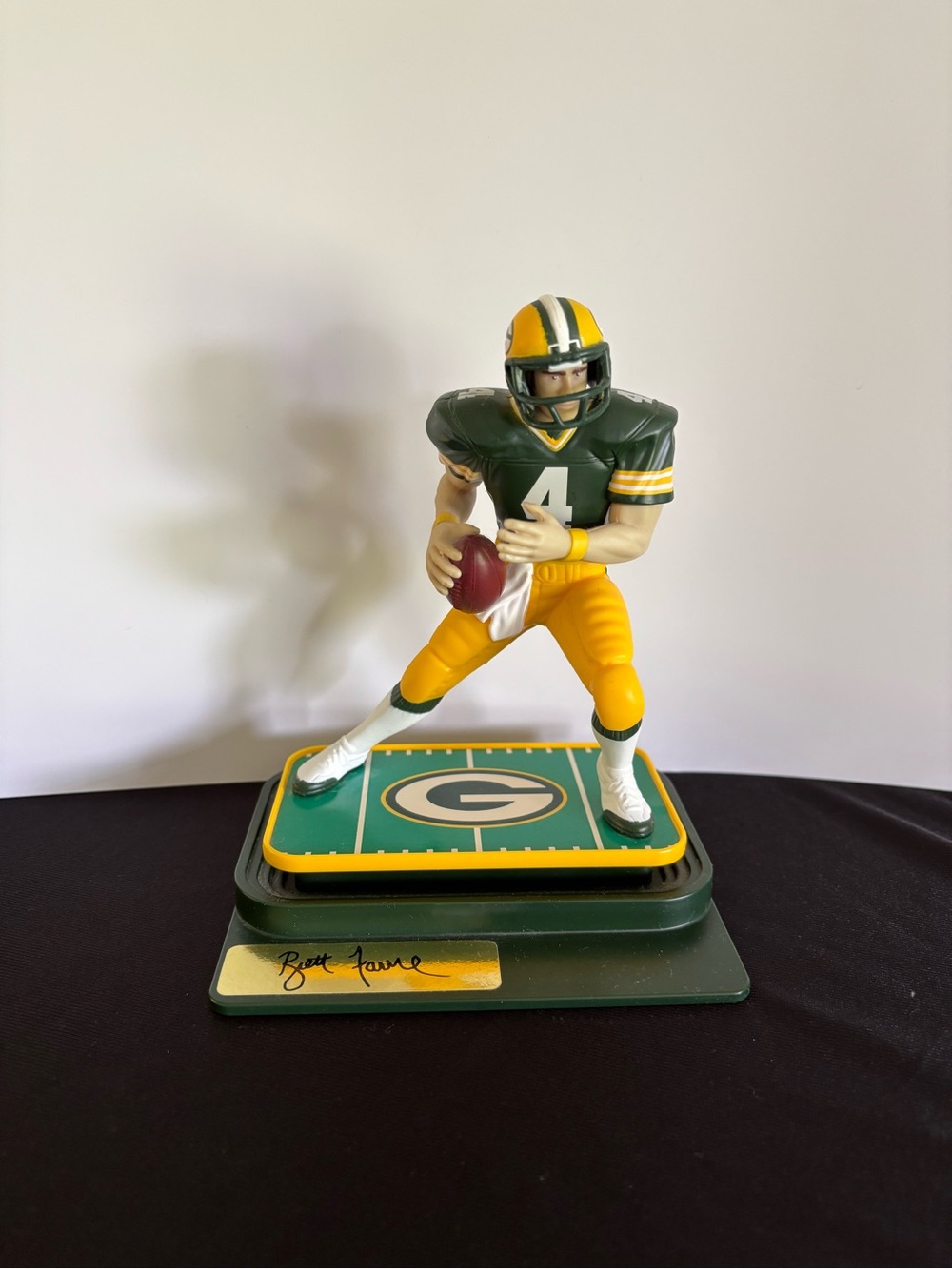 Kenner Starting Lineup Gridiron Greats Green Bay Packers Brett Favre 1997 Figure